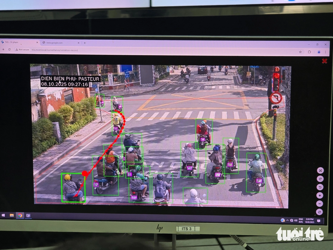 Cận cảnh 31 camera AI ở TP.HCM cùng lúc phát hiện nhiều lỗi vi phạm, chính xác từng cm - Ảnh 4.