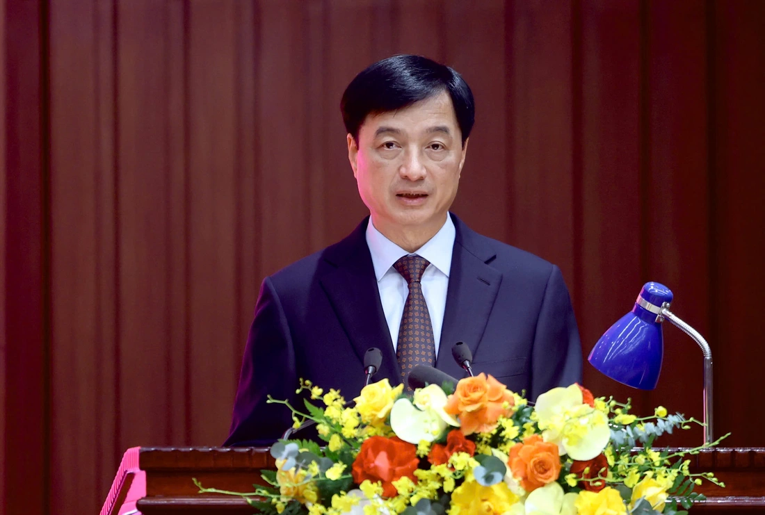 Nguyễn Đức Trung - Ảnh 2.