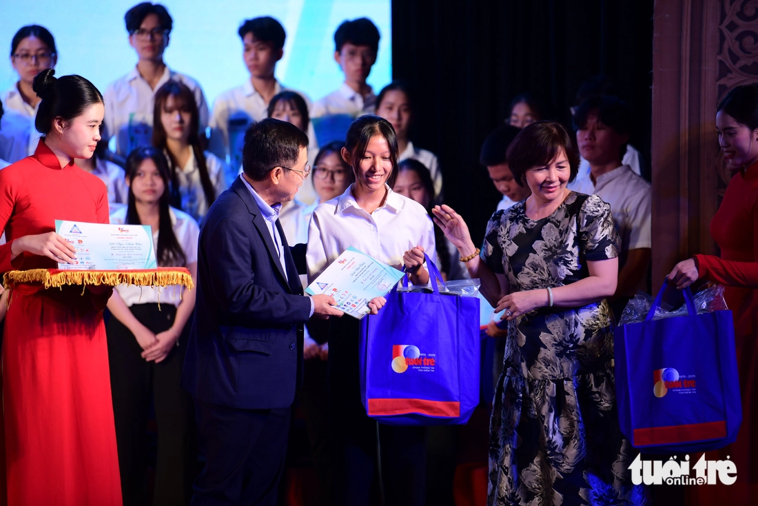 tiếp sức đến trường - Ảnh 42.