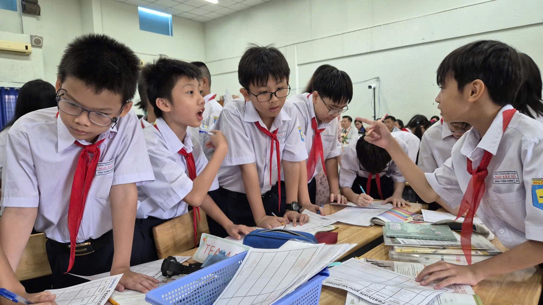 Tiết học mở, mời phụ huynh đến dự ở Trường THCS Ngô Tất Tố, TP.HCM - Ảnh 6.