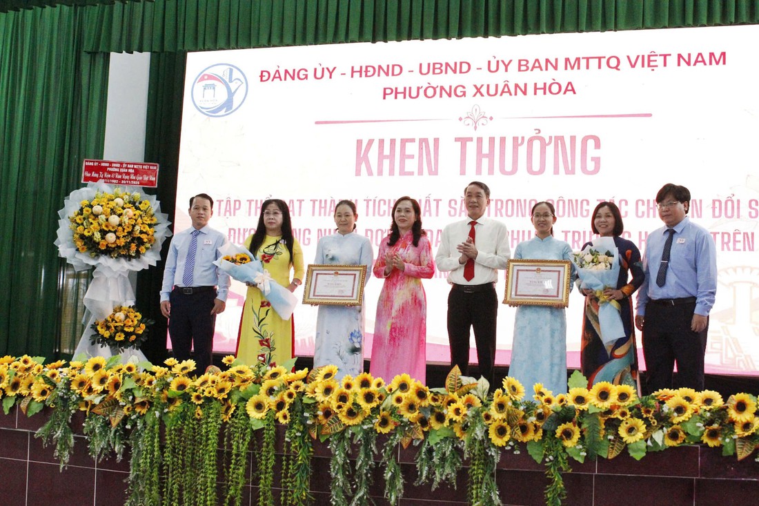 Bước chuyển mình mạnh mẽ 50 năm của giáo dục TP.HCM - Ảnh 5. Bước chuyển mình mạnh mẽ 50 năm của giáo dục TP.HCM - Ảnh 5.