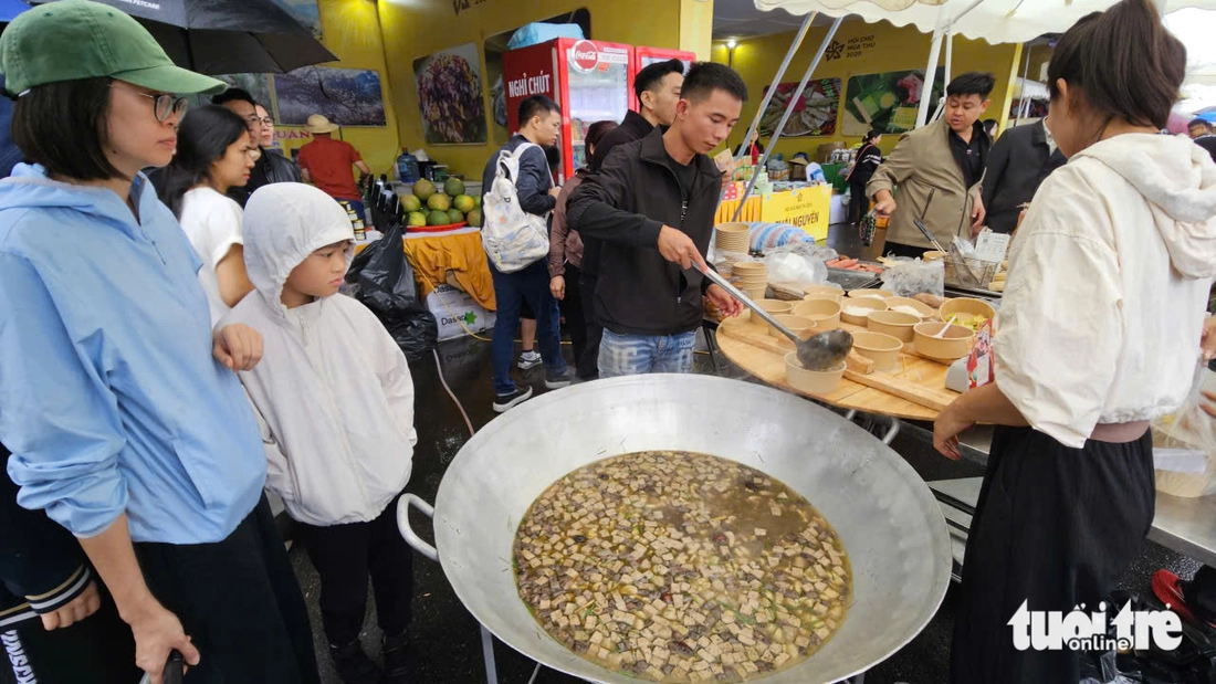 Hội chợ mùa thu - Ảnh 3.