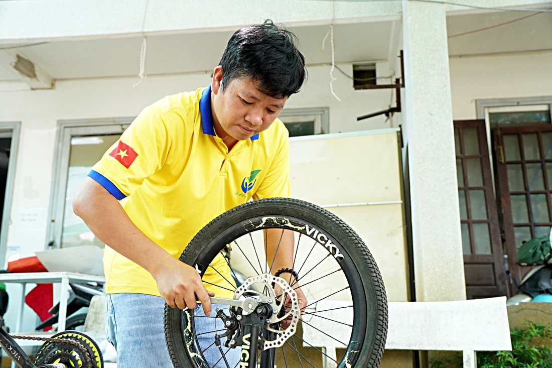 Những vòng xe chở ước mơ đến trường - Ảnh 6. xe đạp - Ảnh 6.