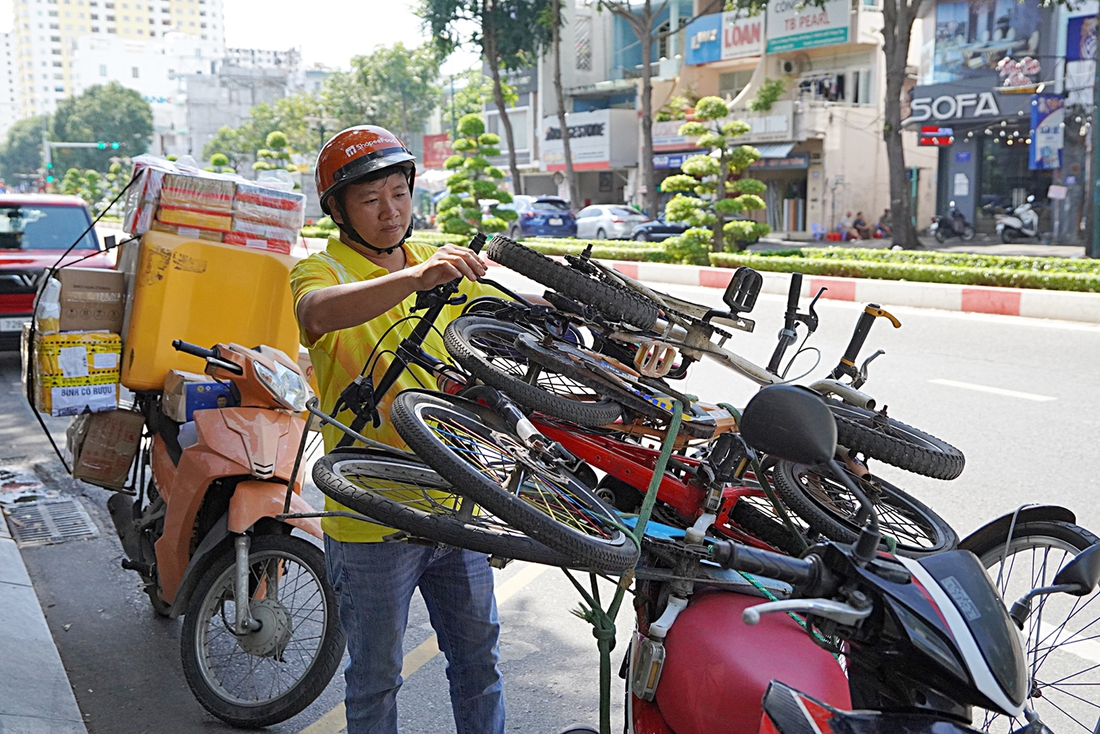 Những vòng xe chở ước mơ đến trường - Ảnh 9. xe đạp - Ảnh 9.