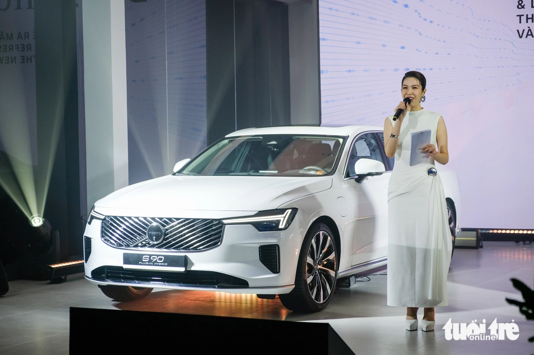 Volvo S90 - Ảnh 14.