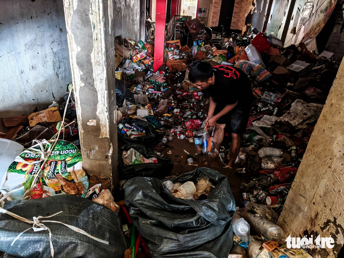 Cảnh tan hoang sau khi thủy điện Đa Nhim xả lũ giữa đêm - Ảnh 2.