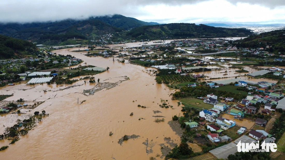 Cảnh tan hoang sau khi thủy điện Đa Nhim xả lũ giữa đêm - Ảnh 5.