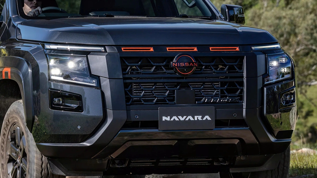 Nissan Navara - Ảnh 2.