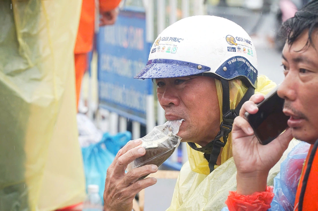 kêu cứu - Ảnh 3.