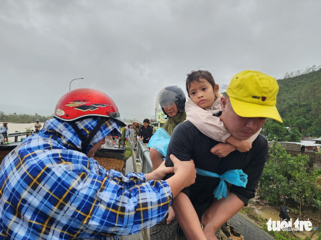 vùng lũ - Ảnh 1.