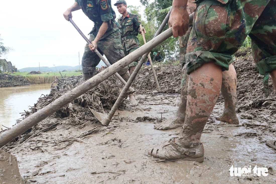 giúp dân - Ảnh 5.