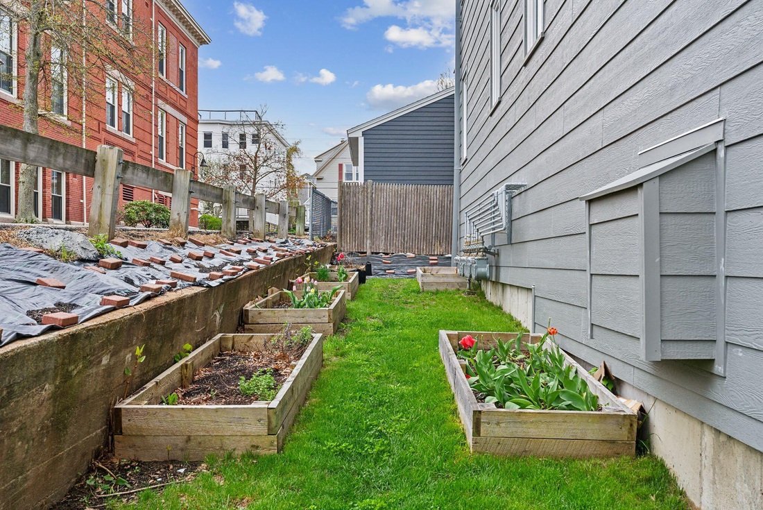 'Trang trại' năng lượng mặt trời do cư dân sở hữu trên mái chung cư  - Ảnh 15.