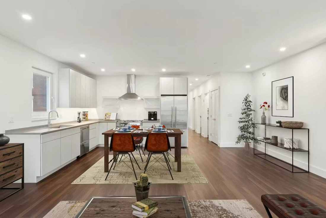 'Trang trại' năng lượng mặt trời do cư dân sở hữu trên mái chung cư  - Ảnh 8.