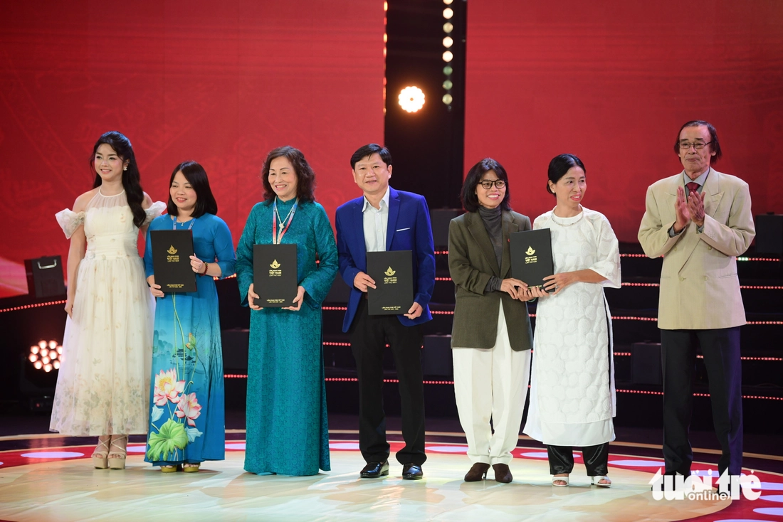 Địa đạo nhận giải thưởng dành cho phim được quay tại TP.HCM - Ảnh 1. Liên hoan phim Việt Nam - Ảnh 13.