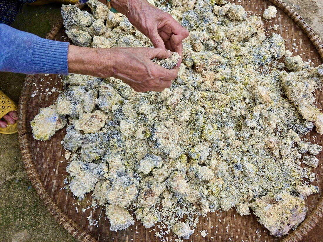 Dân rốn lũ Hòa Thịnh vừa sửa nhà, vừa lo bão tới- Ảnh 8. Hòa Thịnh - Ảnh 8.