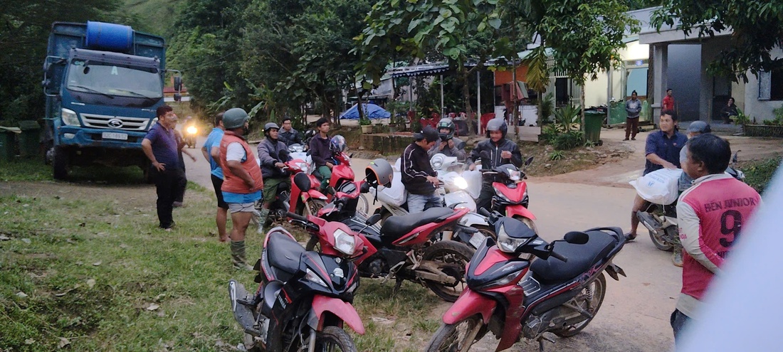 Ứng phó bão Kalmaegi, Chủ tịch Đà Nẵng yêu cầu 3 thủy điện hạ mực nước hồ chứa - Ảnh 9.