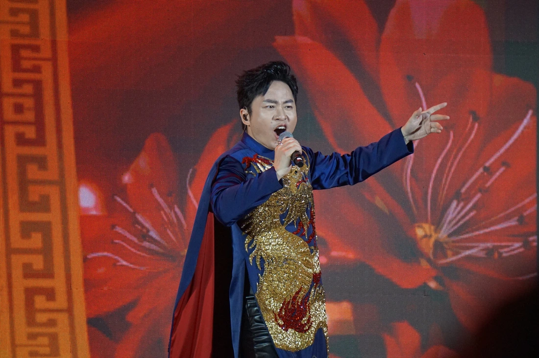 Phó Thủ tướng Mai Văn Chính khai mạc Festival Thăng Long - Hà Nội năm 2025 - Ảnh 6. Festival Thăng Long - Hà Nội - Ảnh 7.