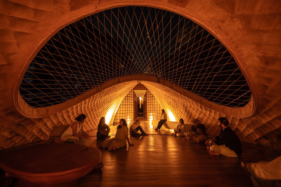 nhà cầu - Ảnh 10.