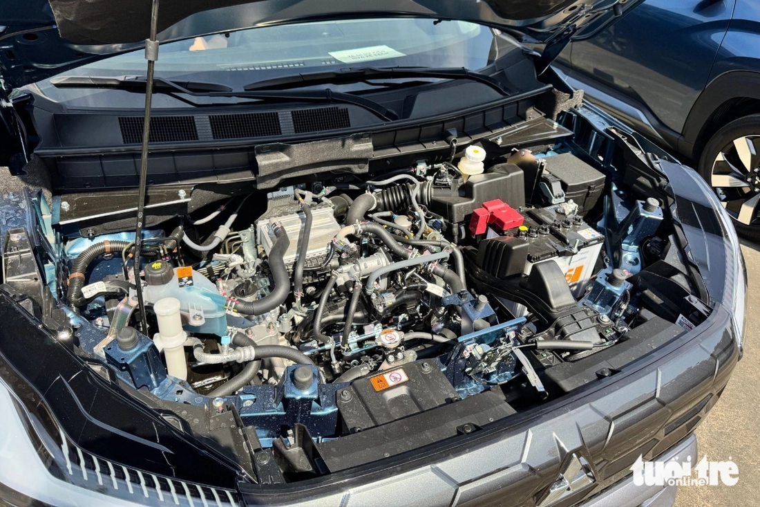 Mitsubishi Destinator - Ảnh 20.