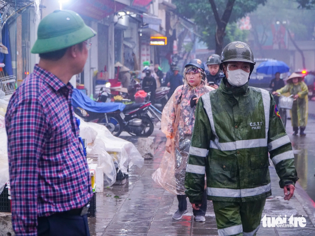 vỉa hè - Ảnh 2.