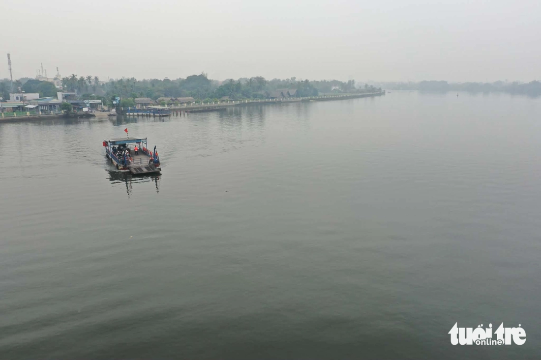 Sáng nay TP.HCM mù mịt có phải do ô nhiễm? - Ảnh 3.