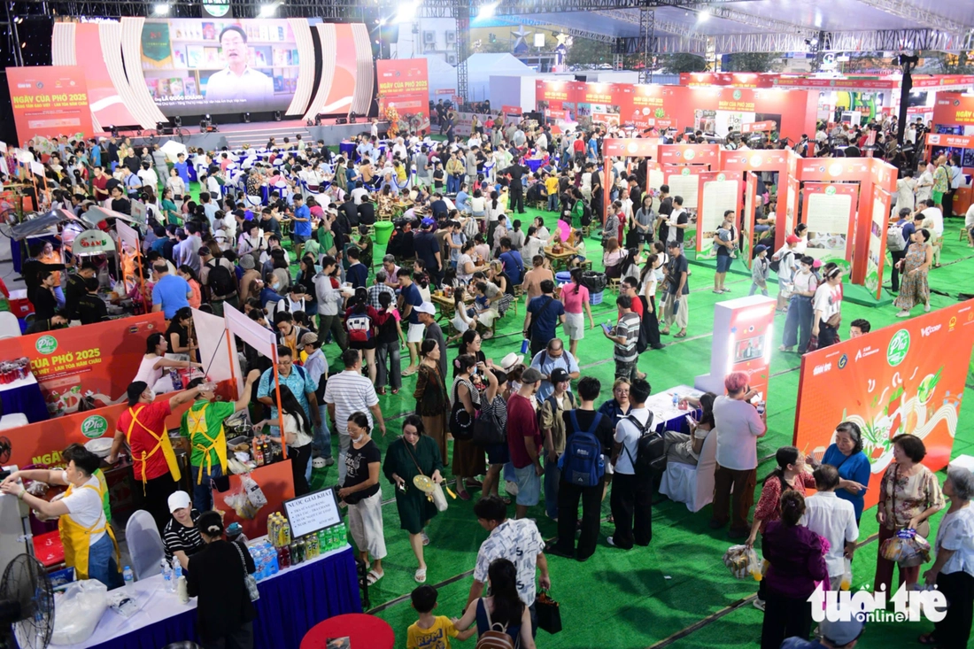 ngày của phở - Ảnh 1.