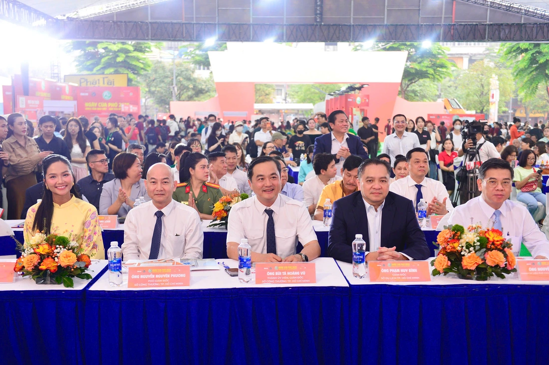 Khai mạc Ngày của Phở: Hai ngày thơm nức mùi phở khắp vùng miền ở TP.HCM bắt đầu - Ảnh 3. Ngày của Phở - Ảnh 10.