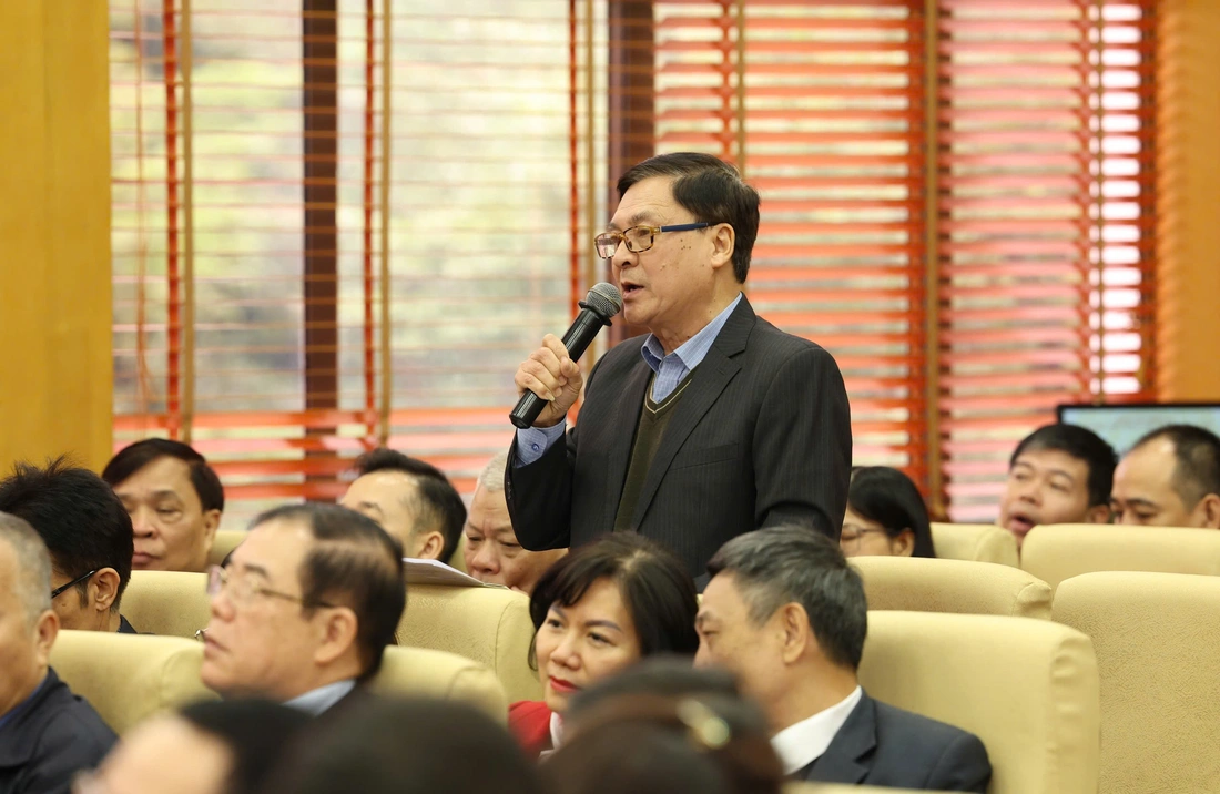 Tổng Bí thư Tô Lâm tiếp xúc cử tri Hà Nội - Ảnh 7.