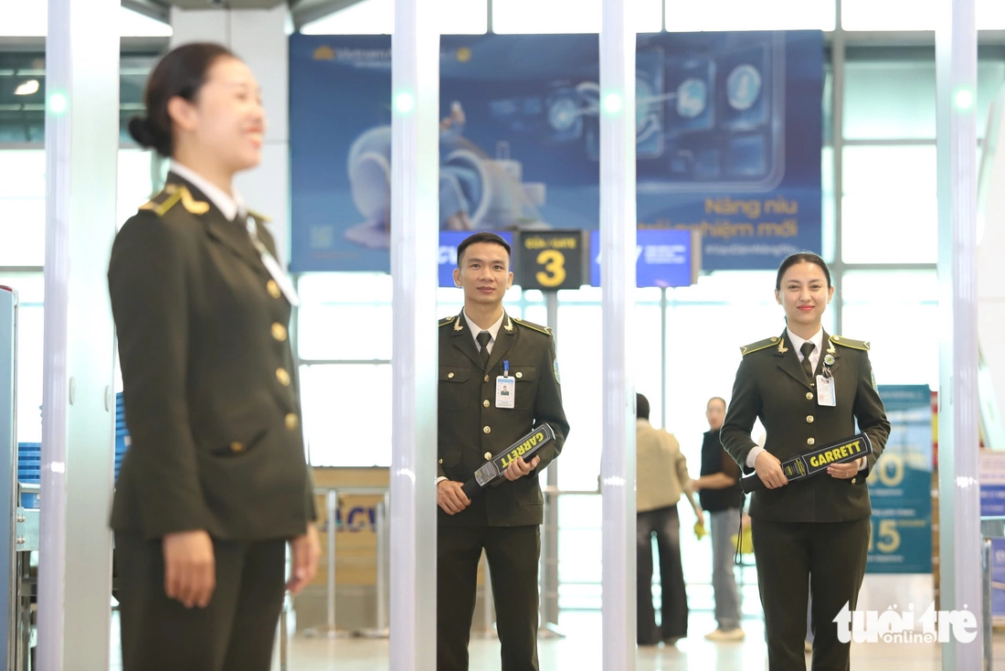 sân bay Vinh - Ảnh 1.