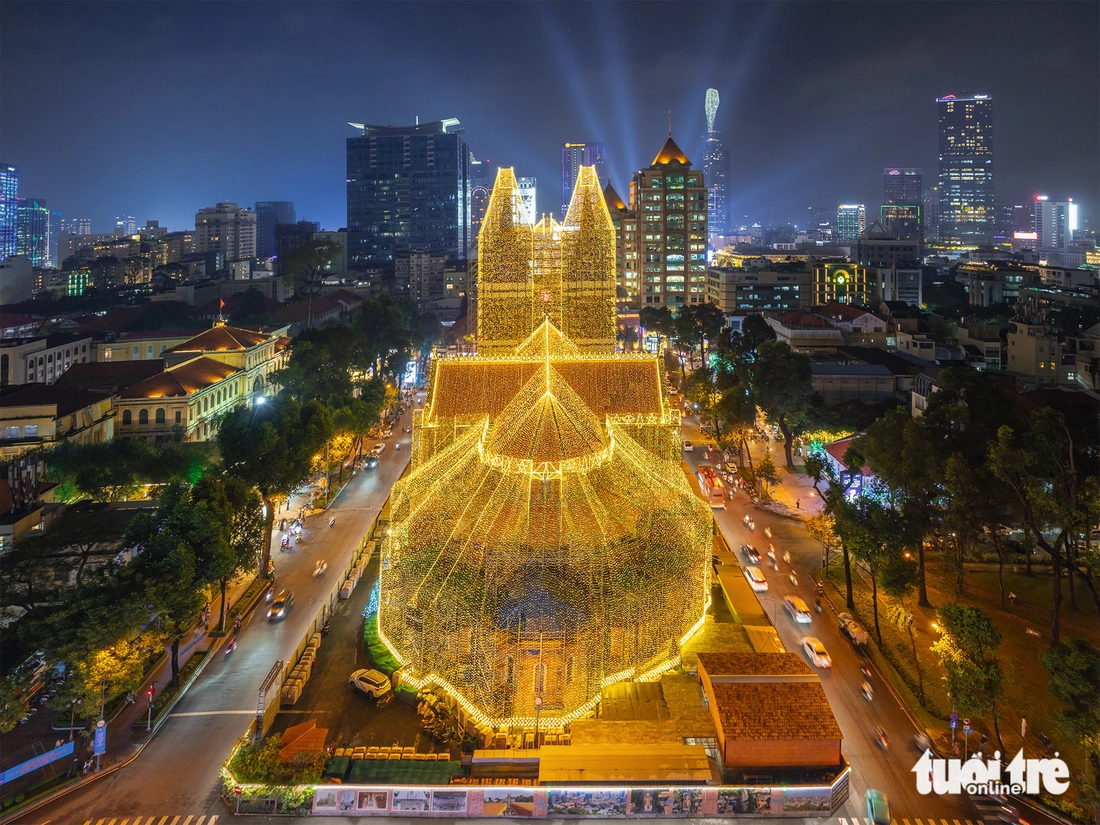 Những địa điểm check-in hot mùa Giáng sinh không thể bỏ qua - Ảnh 2. Giáng sinh - Ảnh 2.