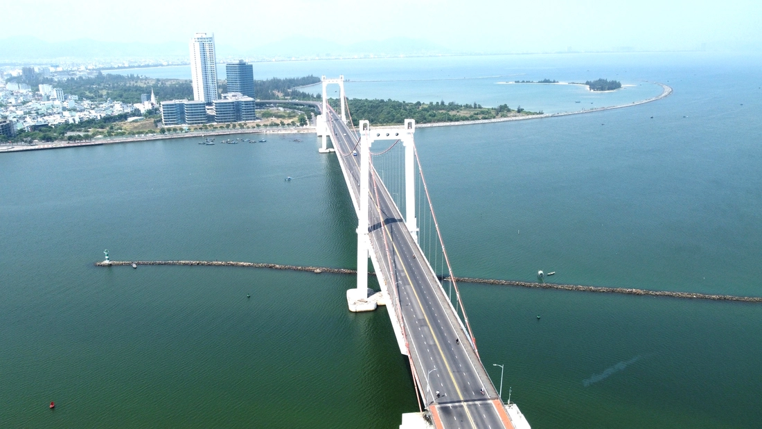 trung tâm tài chính - Ảnh 2.