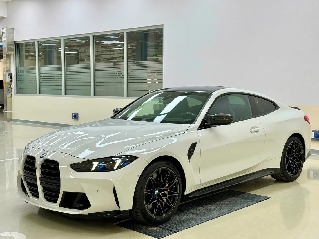 8 ‘xe chơi’ về Việt Nam 2025: Không phải siêu xe nhưng đắt, kén khách nhưng khó làm ngơ- Ảnh 5. xe chơi - Ảnh 6.