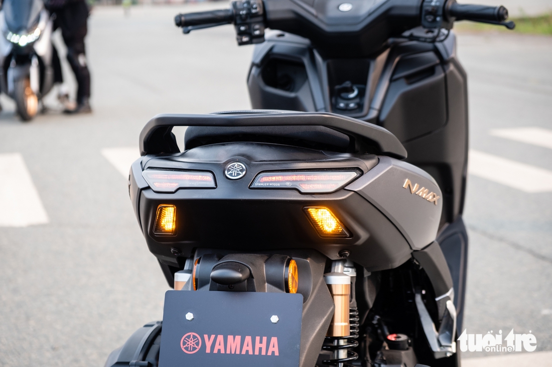 Yamaha NMAX - Ảnh 20.