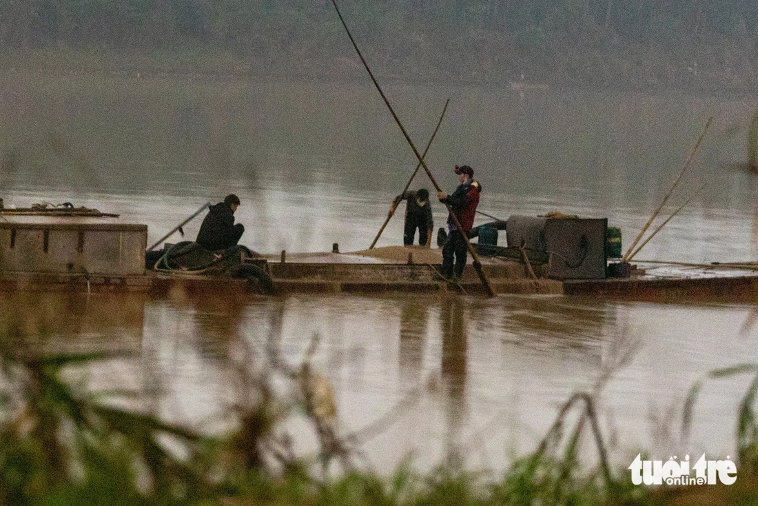 cát tặc - Ảnh 1.