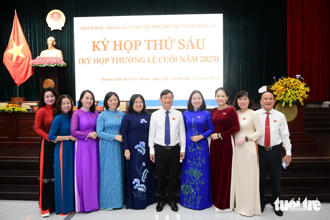 HĐND TP.HCM họp kỳ cuối năm, xem xét nhiều chính sách dân sinh - Ảnh 7.