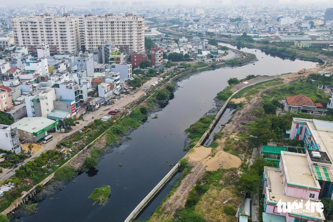 kênh Tham Lương - Ảnh 1.