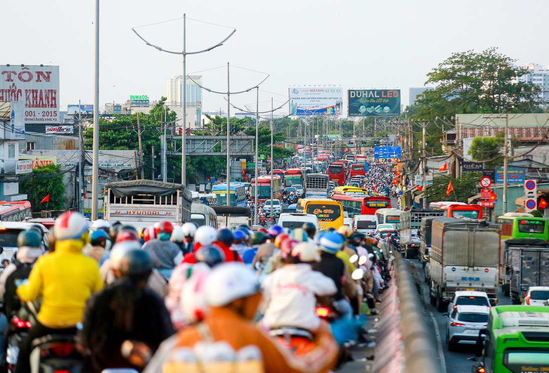 hạ tầng giao thông - Ảnh 13.