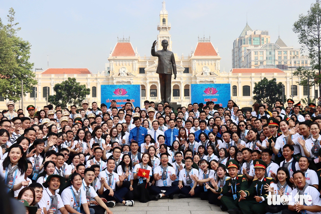 444 đại biểu Thanh niên tiên tiến làm theo lời Bác thắp sáng lý tưởng sống đẹp, sống có ích - Ảnh 2. Thanh niên tiên tiến - Ảnh 2.