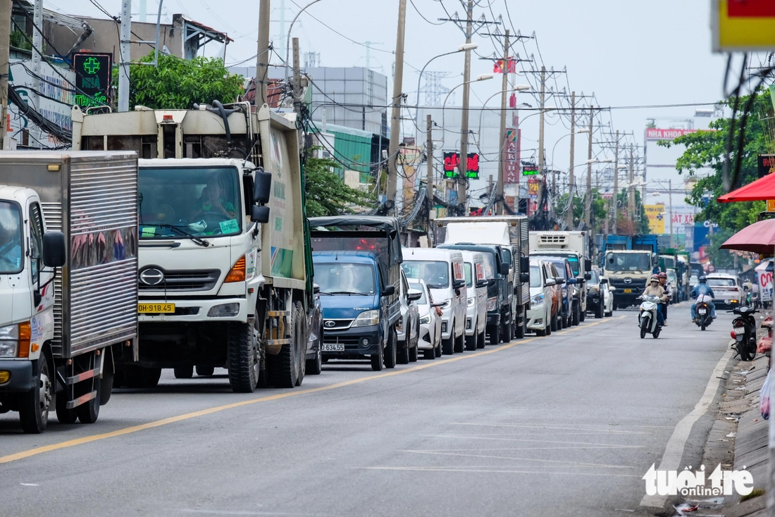 Hiện trạng dự án cầu đường Bình Tiên sau hơn 10 năm nằm chờ triển khai - Ảnh 7.