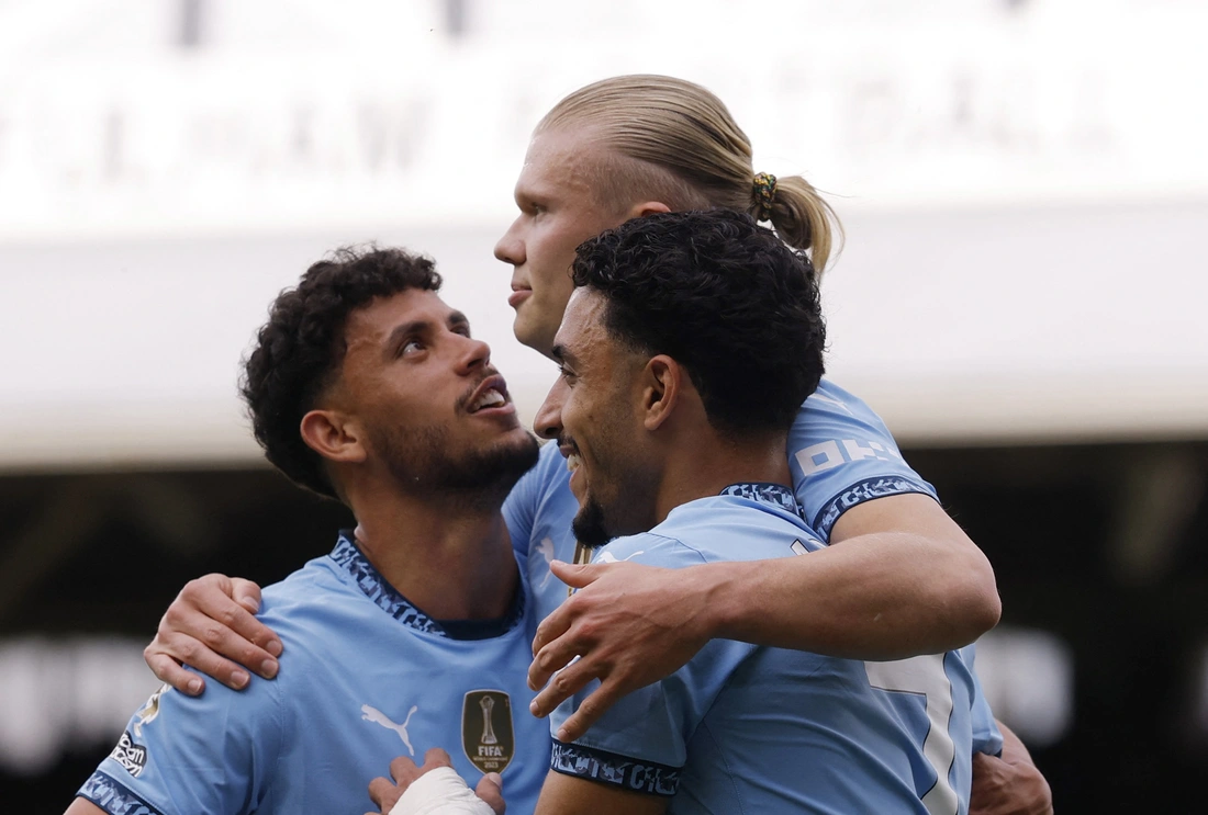 Man City, Chelsea và Newcastle giành vé dự Champions League - Ảnh 1.