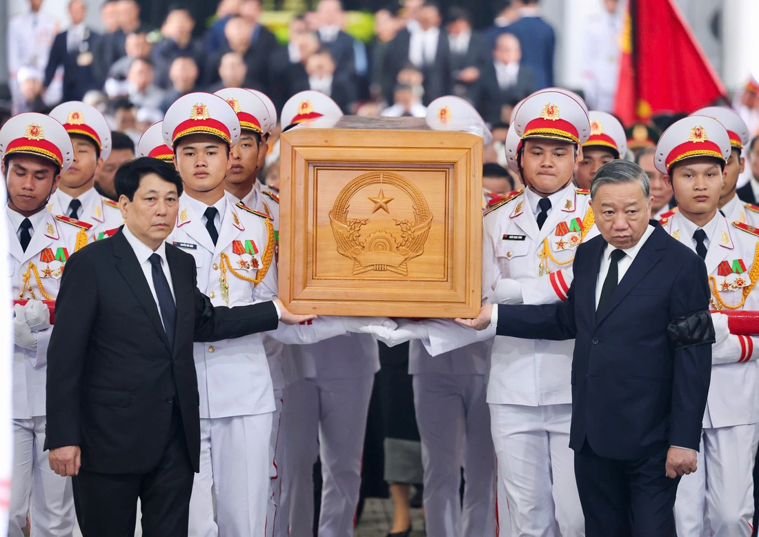 Trần Đức Lương - Ảnh 6.