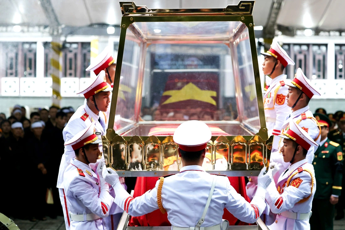 Trần Đức Lương - Ảnh 9.