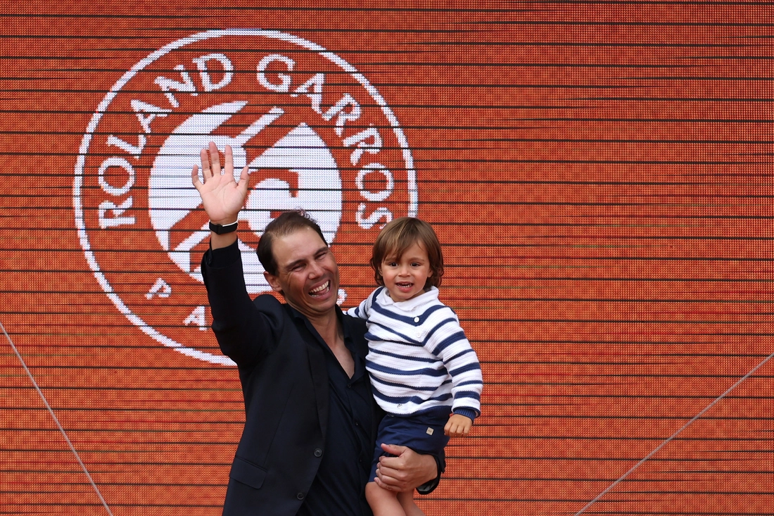 Big Four hội ngộ xúc động trong ngày Nadal chia tay Roland Garros - Ảnh 7.