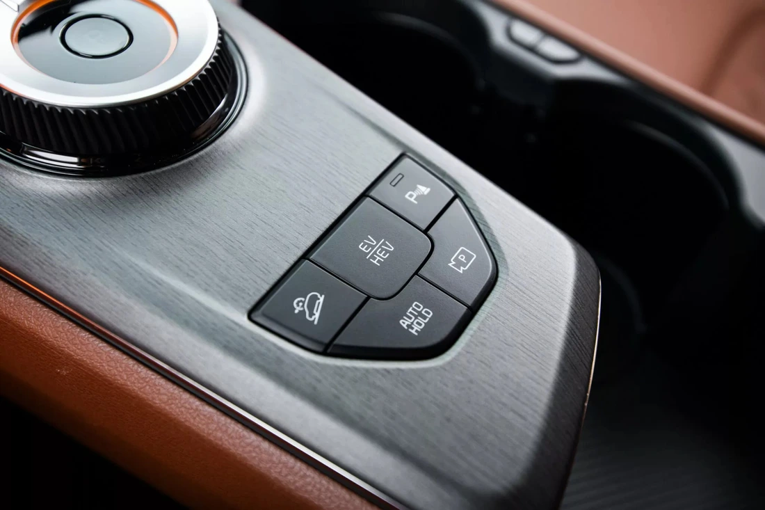 Kia Sportage - Ảnh 13.