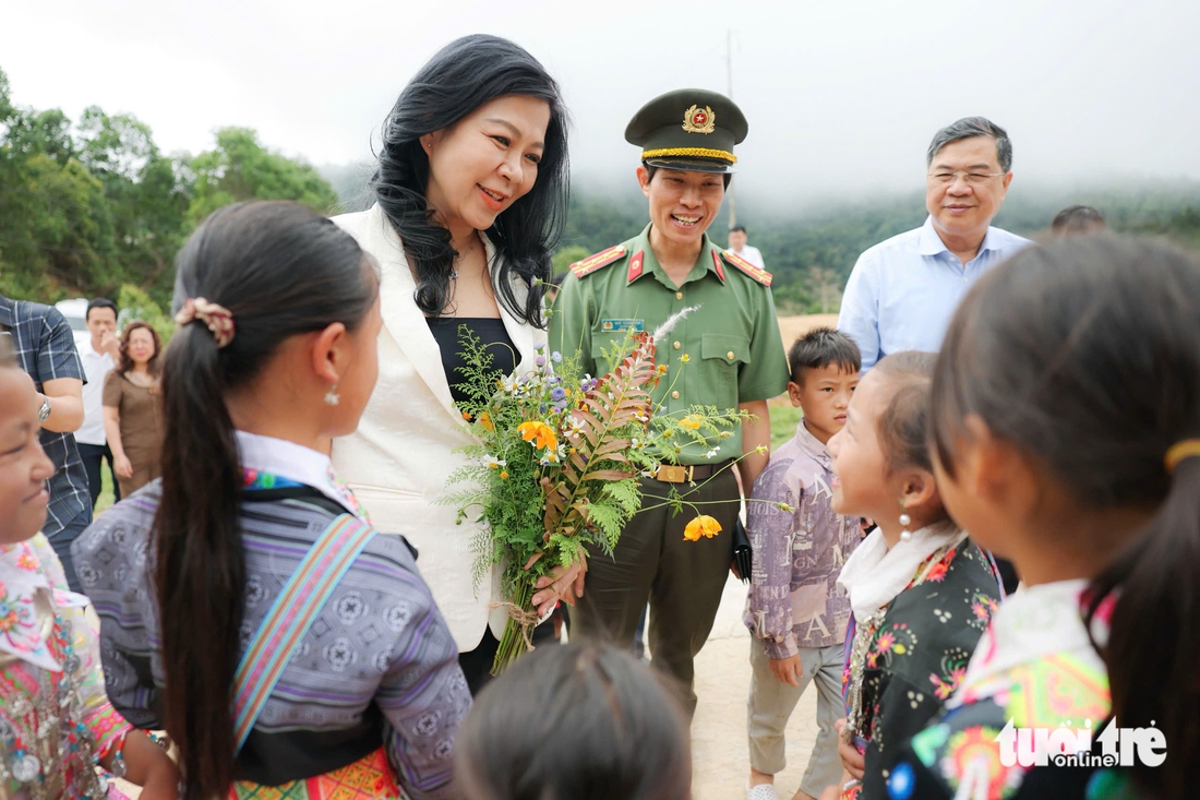 Ngô Phương Ly - Ảnh 4.