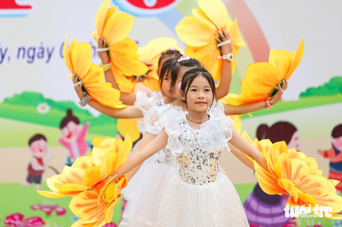 Ngô Phương Ly - Ảnh 6.