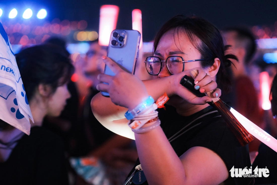Mưa lửa đổ bộ, vạn khán giả khản cổ gần 5 tiếng với Anh trai vượt ngàn chông gai - Ảnh 5.