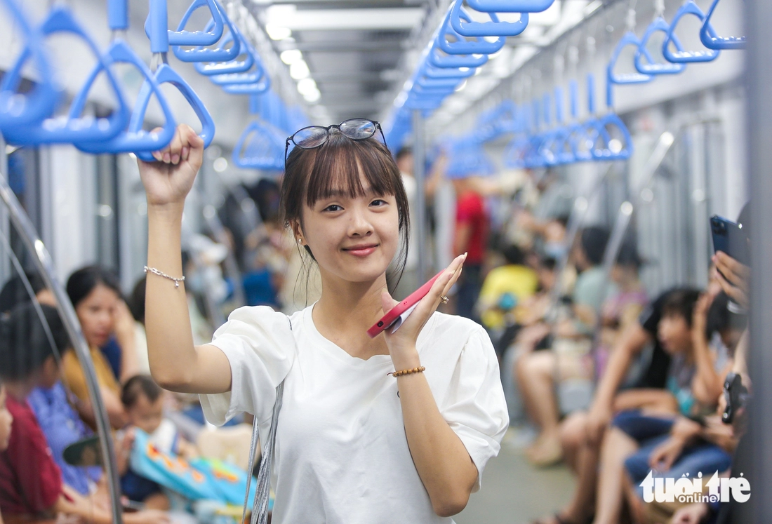 Metro số 1 chạm mốc 10 triệu lượt khách sau nửa năm vận hành - Ảnh 5.