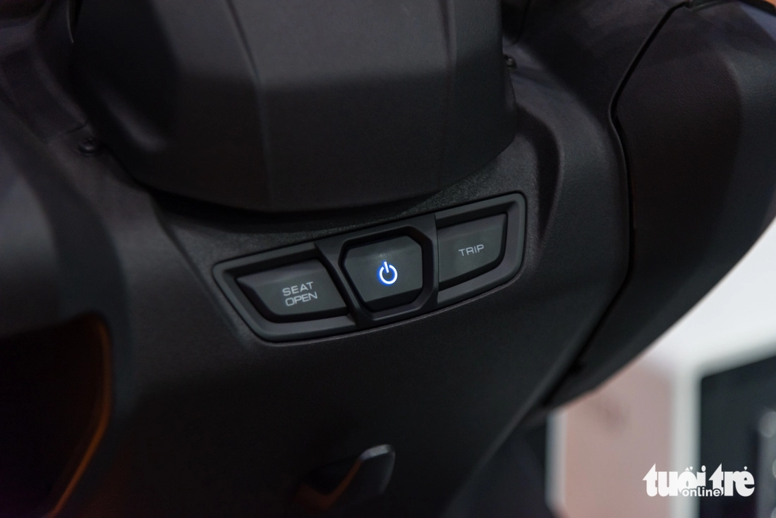 E3 Mobility Deux7 - Xe máy điện Hàn Quốc mới lạ về Việt Nam: Giá dự kiến 100 triệu đồng, nhỏ hơn SH, chạy 120km/sạc- Ảnh 13. xe máy điện - Ảnh 13.