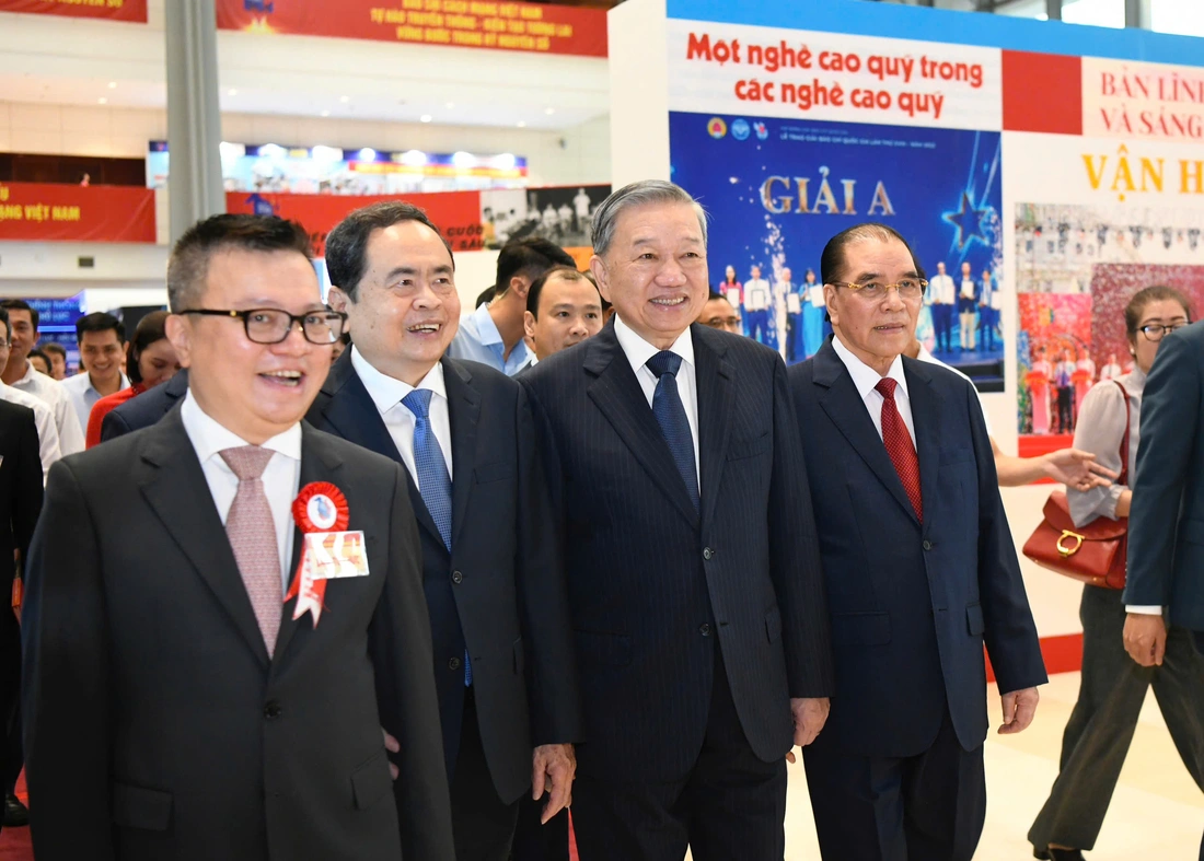 Tổng Bí thư - Ảnh 4.